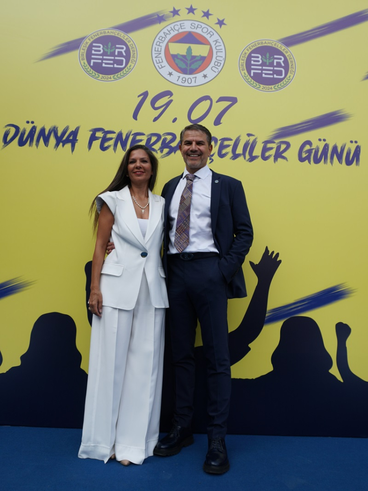 Gecenin Sonu ve Coşku Dolu Kutlama