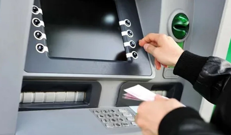 banka-karti-sahiplerini-yakindan-ilgilendiren-yeni-sifre-zorunlulugu-detaylari-NdMrLYVQ.jpg