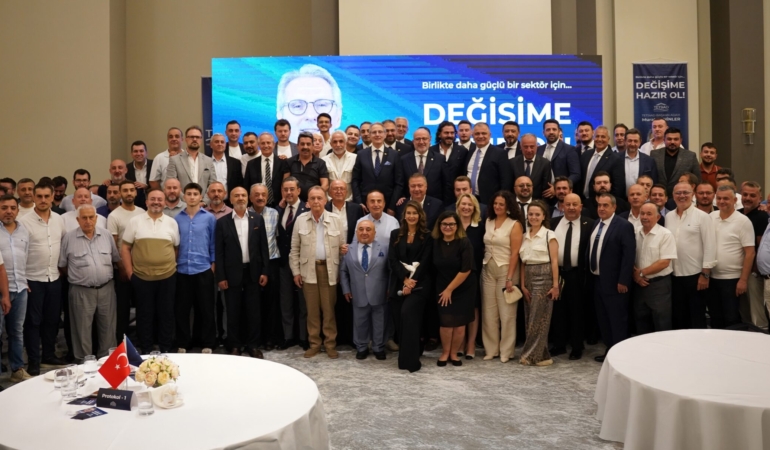 denizlide-350-sanayici-bir-araya-geldi-XLDBEXTj.jpg