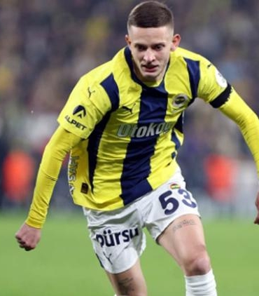 fenerbahce-lazionun-szymanski-teklifine-cikis-yapti-wFdYri8b.jpg