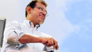 imamoglu-istanbul-barisin-izinde-Q7cW5xLP.jpg