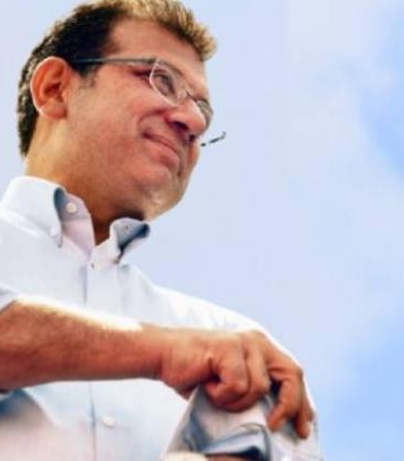 imamoglu-istanbul-barisin-izinde-Q7cW5xLP.jpg