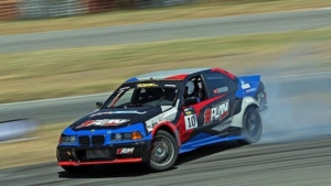 istanbul-parkta-drift-heyecani-sprey-degil-zafer-istiyor-gSkUxHWT.jpg