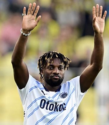 saint-maximin-club-americaya-transfer-oldu-bj7zhRDG.jpg