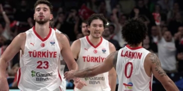 turkiye-basketbol-takimi-son-16da-rakip-isvecle-karsilasacak-TSl4jnWc.jpg