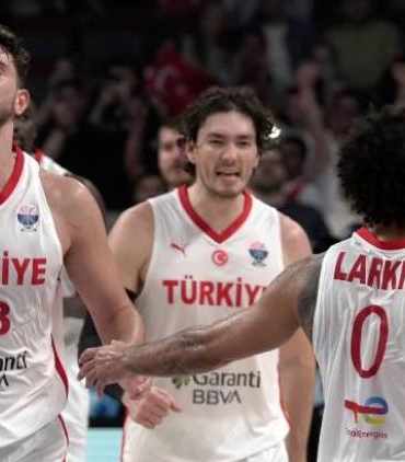 turkiye-basketbol-takimi-son-16da-rakip-isvecle-karsilasacak-TSl4jnWc.jpg