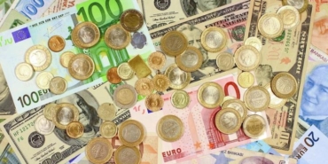 commerzbank-dolartl-ve-eurotl-yukseliste-SjDbb8hd.jpg