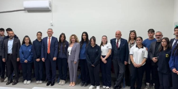 Hatay’da 615 Öğrenciye Dijital Eğitim Sınıfı