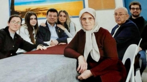 imamoglu-ailesine-yurt-disi-yasagi-qdDe6q6I.jpg
