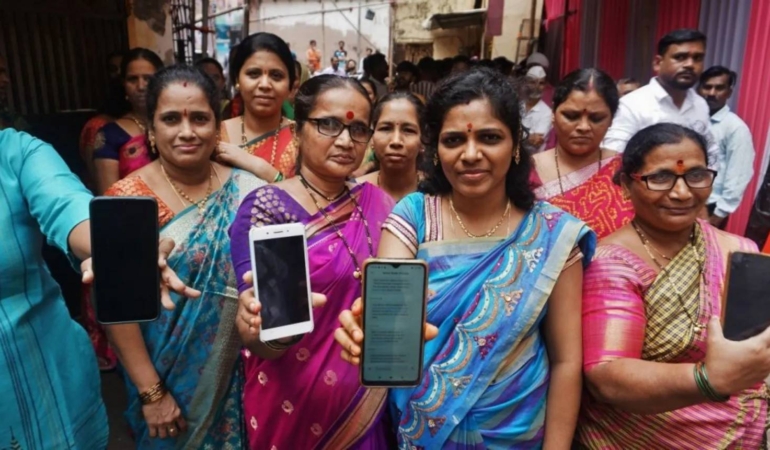 hindistan-kadinlarina-yeni-nakit-destegi-7i2Z5JJl.jpg
