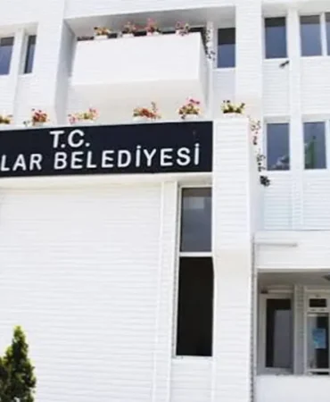 Adalar Başkanvekilliği Seçiminde AKP Adayına Destek Veren Üç CHP'li Disipline Sevk Edildi