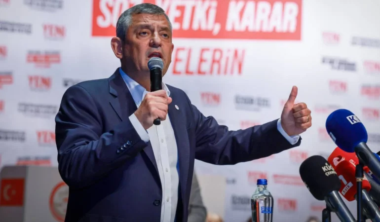Özgür Özel Fon Krizine İlişkin İddiaları Gündeme Taşıyarak Hükümete Çağrıda Bulundu