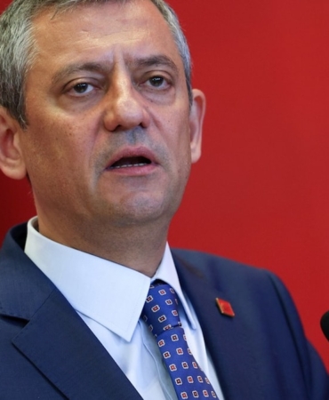 Özgür Özel Parti Genel Merkezindeki Çalışma Toplantısında Gündeme Dair Açıklamalarda Bulundu