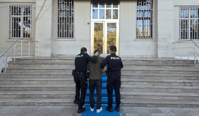 Edirne Uzunköprü'de mesai arkadaşlarını bıçaklayan maden işçisi tutuklandı