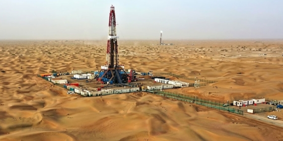 Taklamakan Çölü’ndeki Fuman Petrol Sahası’nda Üretim 26 Milyon Tonu Aştı