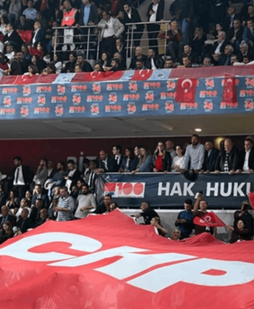 Ümit Uysal Kemal Kılıçdaroğlu Aday Olmazsa CHP Genel Başkanlığına Aday Olacağını Açıkladı