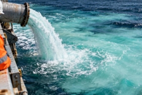 İngiltere'de Bilim İnsanları Deniz Suyunun Karbondioksit Tutma Kapasitesini İnceleyen Deneyler Yaptı