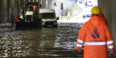 AKOM'dan İstanbul İçin Fırtına ve Şiddetli Sağanak Uyarısı
