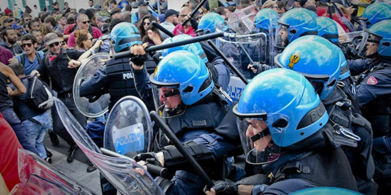 Avrupa’da protesto dalgası: Paris’te sokağa çıkma yasağı, Milano’ya asker