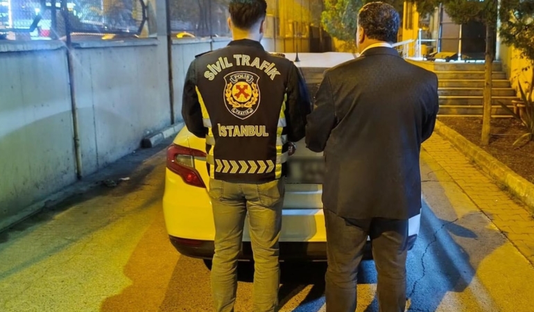Bahçelievler'de trafikte tartıştığı sürücüye saldıran kişiye 180 bin lira ceza uygulandı