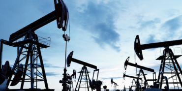 Orta Doğu Gerilimi ve ABD Stok Verileriyle Brent Petrol 115 Doları Aştı