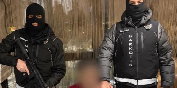 Belçika’nın Uluslararası Seviyede Aradığı Uyuşturucu Şebekesi Yöneticisi İstanbul’da Yakalandı